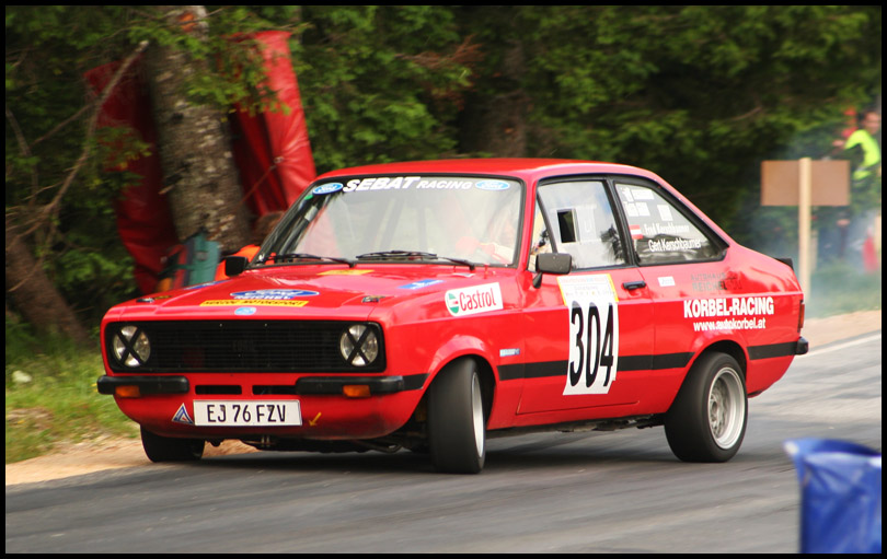 r07_058_304_ford_escort.jpg