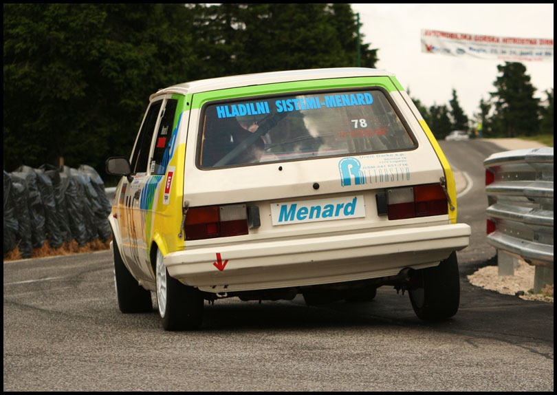 r07_077_136_menard_yugo.jpg